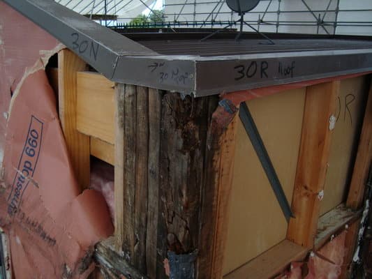 Parapet Capping Resulting Damage Risk House - Parapet Capping Resulting Damage