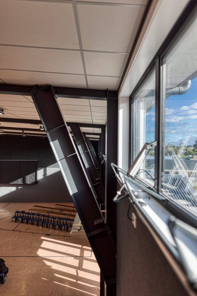 Deanwell School case study 8 | Prendos New Zealand Limited Deanwell School case study 8